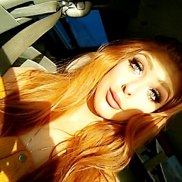 Meet your Posher, Mariah - Picture 1 of 1